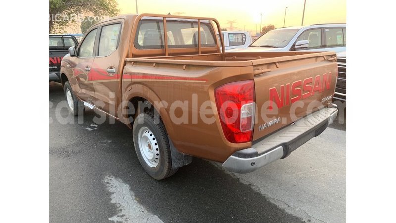 Big with watermark nissan navara kailahun import dubai 4833