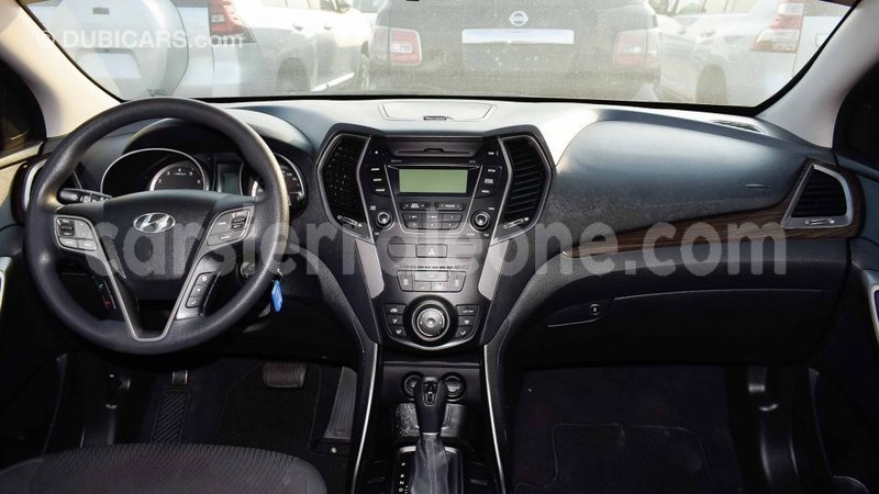 Big with watermark hyundai santa fe kailahun import dubai 4836