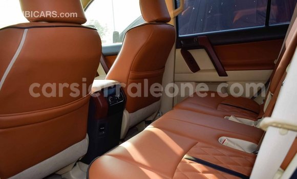 Buy Import Toyota Prado White Car in Import - Dubai in Kailahun Buy Import Toyota Prado White Car in Import - Dubai in Kailahun