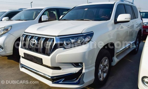 Acheter Import Voiture Toyota Prado Blanc à Import - Dubai, Kailahun Acheter Import Voiture Toyota Prado Blanc à Import - Dubai, Kailahun