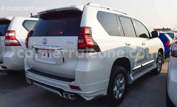 Acheter Import Voiture Toyota Prado Blanc à Import - Dubai, Kailahun Acheter Import Voiture Toyota Prado Blanc à Import - Dubai, Kailahun