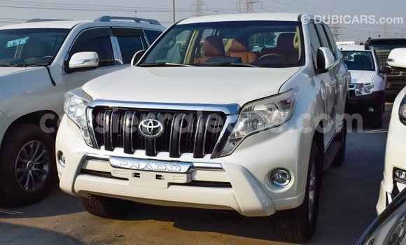 Acheter Import Voiture Toyota Prado Blanc à Import - Dubai, Kailahun Acheter Import Voiture Toyota Prado Blanc à Import - Dubai, Kailahun
