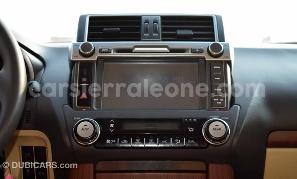 Acheter Import Voiture Toyota Prado Blanc à Import - Dubai, Kailahun Acheter Import Voiture Toyota Prado Blanc à Import - Dubai, Kailahun