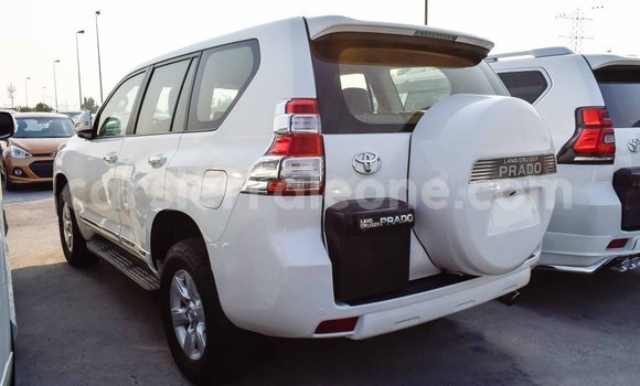 Acheter Import Voiture Toyota Prado Blanc à Import - Dubai, Kailahun Acheter Import Voiture Toyota Prado Blanc à Import - Dubai, Kailahun