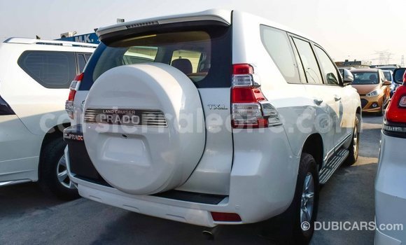 Acheter Import Voiture Toyota Prado Blanc à Import - Dubai, Kailahun Acheter Import Voiture Toyota Prado Blanc à Import - Dubai, Kailahun