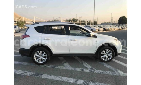 Buy Import Toyota 4Runner White Car in Import - Dubai in Kailahun Buy Import Toyota 4Runner White Car in Import - Dubai in Kailahun