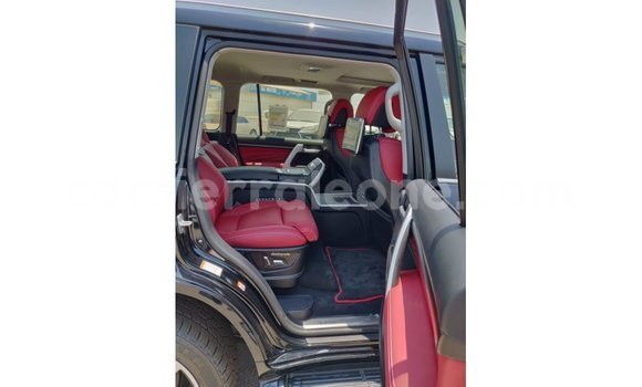 Buy Import Toyota Land Cruiser Black Car in Import - Dubai in Kailahun Buy Import Toyota Land Cruiser Black Car in Import - Dubai in Kailahun
