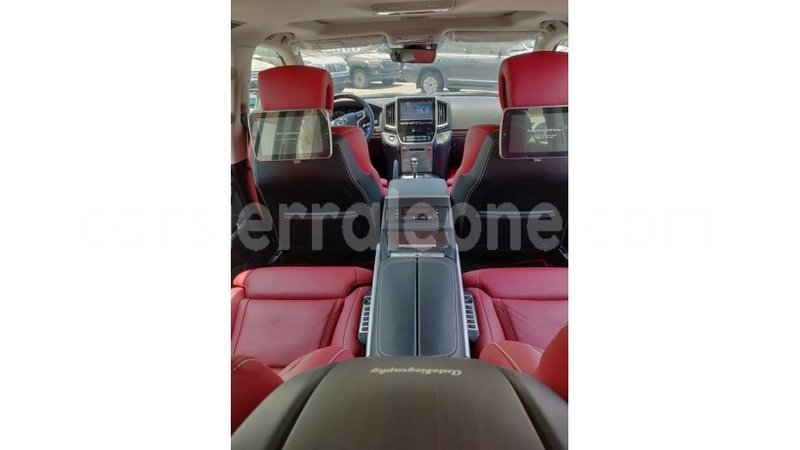 Big with watermark toyota land cruiser kailahun import dubai 4857