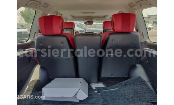 Buy Import Toyota Land Cruiser Black Car in Import - Dubai in Kailahun Buy Import Toyota Land Cruiser Black Car in Import - Dubai in Kailahun