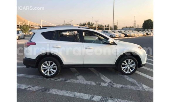 Buy Import Toyota 4Runner White Car in Import - Dubai in Kailahun Buy Import Toyota 4Runner White Car in Import - Dubai in Kailahun