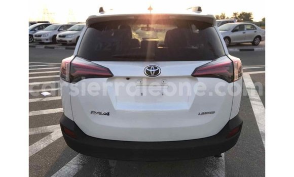 Buy Import Toyota 4Runner White Car in Import - Dubai in Kailahun Buy Import Toyota 4Runner White Car in Import - Dubai in Kailahun
