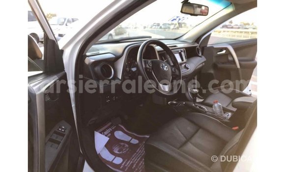 Buy Import Toyota 4Runner White Car in Import - Dubai in Kailahun Buy Import Toyota 4Runner White Car in Import - Dubai in Kailahun