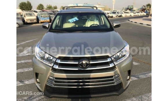 Buy Import Toyota Highlander Other Car in Import - Dubai in Kailahun Buy Import Toyota Highlander Other Car in Import - Dubai in Kailahun