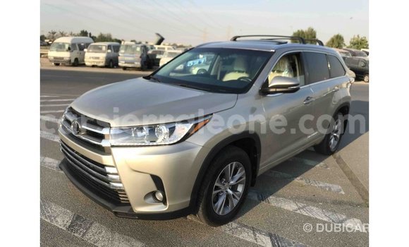 Buy Import Toyota Highlander Other Car in Import - Dubai in Kailahun Buy Import Toyota Highlander Other Car in Import - Dubai in Kailahun