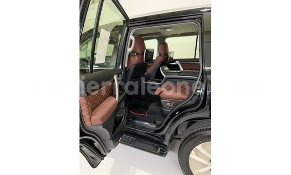 Buy Import Toyota Land Cruiser Black Car in Import - Dubai in Kailahun Buy Import Toyota Land Cruiser Black Car in Import - Dubai in Kailahun