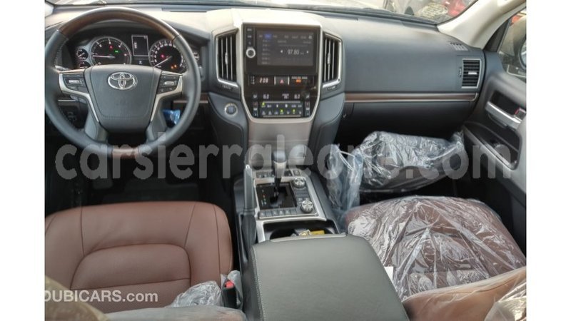 Big with watermark toyota land cruiser kailahun import dubai 4869