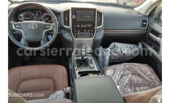 Buy Import Toyota Land Cruiser Black Car in Import - Dubai in Kailahun Buy Import Toyota Land Cruiser Black Car in Import - Dubai in Kailahun