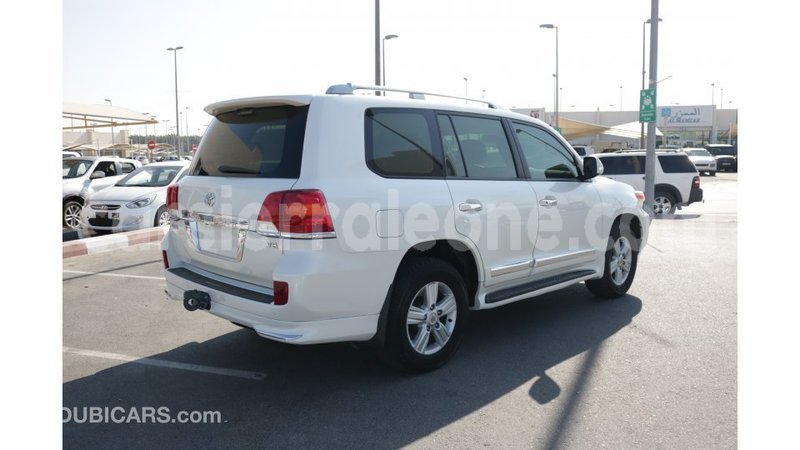 Big with watermark toyota land cruiser kailahun import dubai 4879