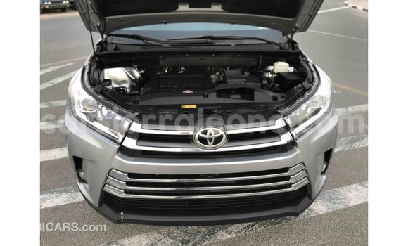 Buy Import Toyota Highlander Other Car in Import - Dubai in Kailahun Buy Import Toyota Highlander Other Car in Import - Dubai in Kailahun