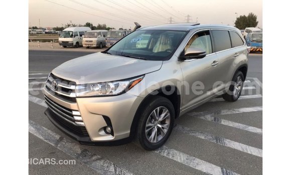 Buy Import Toyota Highlander Other Car in Import - Dubai in Kailahun Buy Import Toyota Highlander Other Car in Import - Dubai in Kailahun