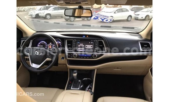 Buy Import Toyota Highlander Other Car in Import - Dubai in Kailahun Buy Import Toyota Highlander Other Car in Import - Dubai in Kailahun