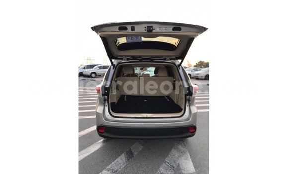 Buy Import Toyota Highlander Other Car in Import - Dubai in Kailahun Buy Import Toyota Highlander Other Car in Import - Dubai in Kailahun