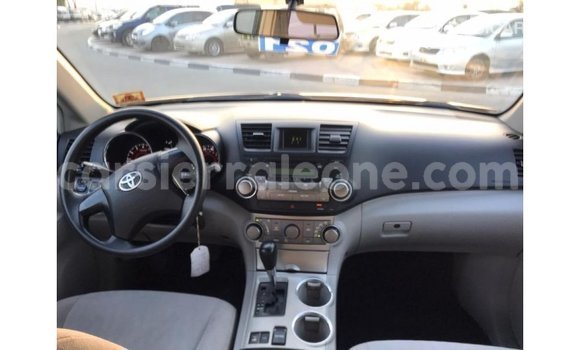 Buy Import Toyota Highlander Black Car in Import - Dubai in Kailahun Buy Import Toyota Highlander Black Car in Import - Dubai in Kailahun