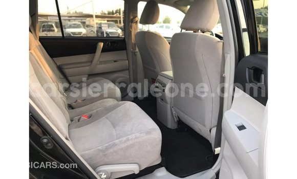 Buy Import Toyota Highlander Black Car in Import - Dubai in Kailahun Buy Import Toyota Highlander Black Car in Import - Dubai in Kailahun