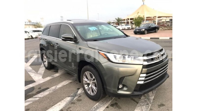 Big with watermark toyota highlander kailahun import dubai 4892