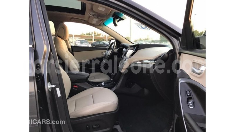 Big with watermark hyundai santa fe kailahun import dubai 4895