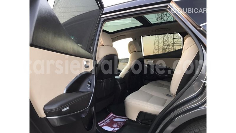 Big with watermark hyundai santa fe kailahun import dubai 4895