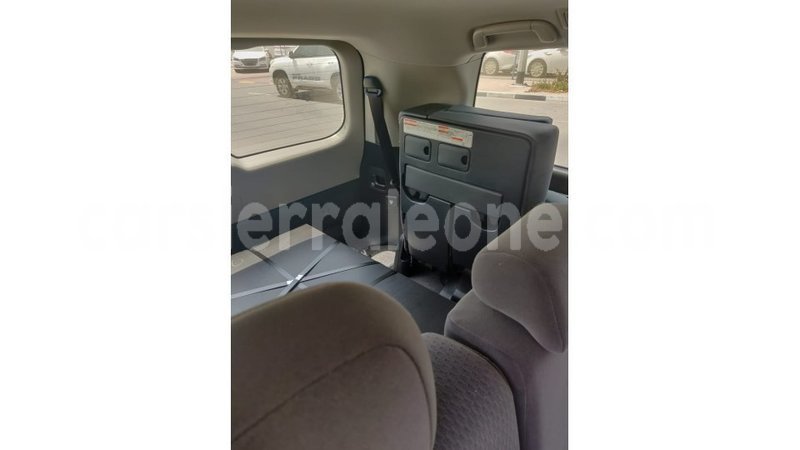 Big with watermark toyota land cruiser kailahun import dubai 4896