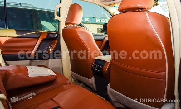 Acheter Import Voiture Toyota Prado Blanc à Import - Dubai, Kailahun Acheter Import Voiture Toyota Prado Blanc à Import - Dubai, Kailahun