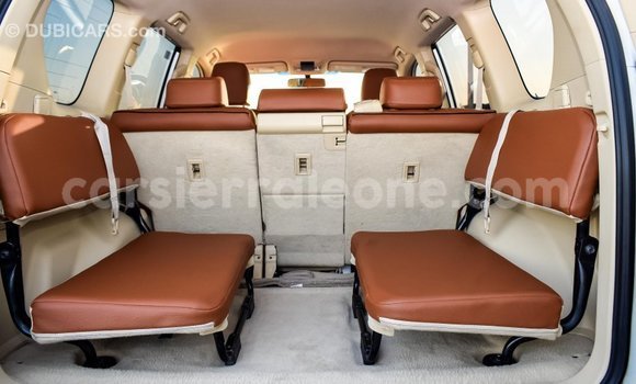 Buy Import Toyota Prado White Car in Import - Dubai in Kailahun Buy Import Toyota Prado White Car in Import - Dubai in Kailahun