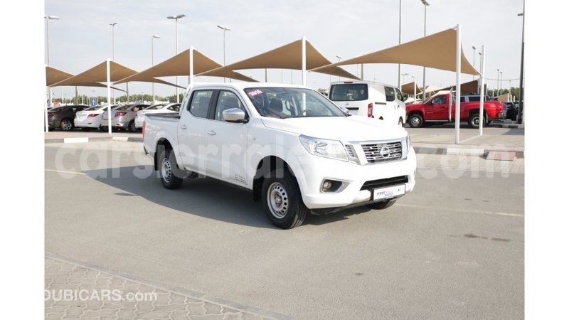 Big with watermark nissan navara kailahun import dubai 4912