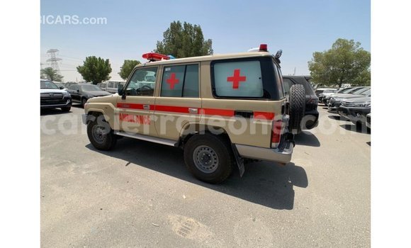 Buy Import Toyota Land Cruiser Beige Car in Import - Dubai in Kailahun Buy Import Toyota Land Cruiser Beige Car in Import - Dubai in Kailahun