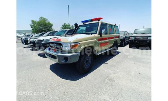 Buy Import Toyota Land Cruiser Beige Car in Import - Dubai in Kailahun Buy Import Toyota Land Cruiser Beige Car in Import - Dubai in Kailahun