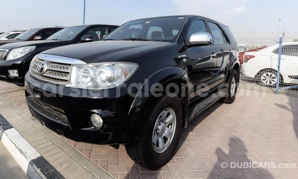 Acheter Import Voiture Toyota Fortuner Noir à Import - Dubai, Kailahun Acheter Import Voiture Toyota Fortuner Noir à Import - Dubai, Kailahun