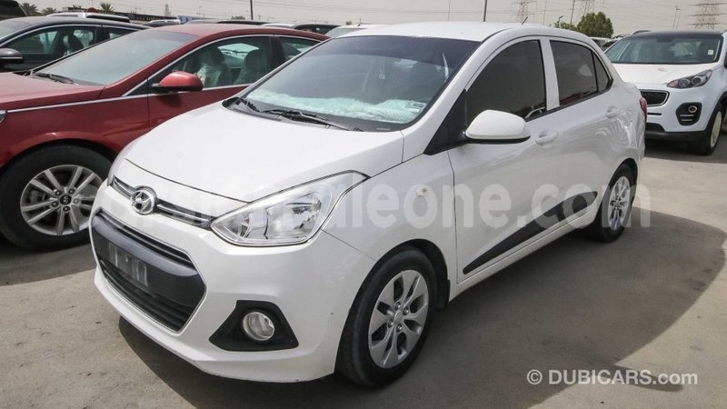 Big with watermark hyundai i10 kailahun import dubai 4929