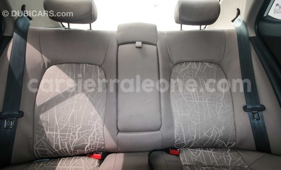 Acheter Import Voiture Hyundai i10 Blanc à Import - Dubai, Kailahun Acheter Import Voiture Hyundai i10 Blanc à Import - Dubai, Kailahun