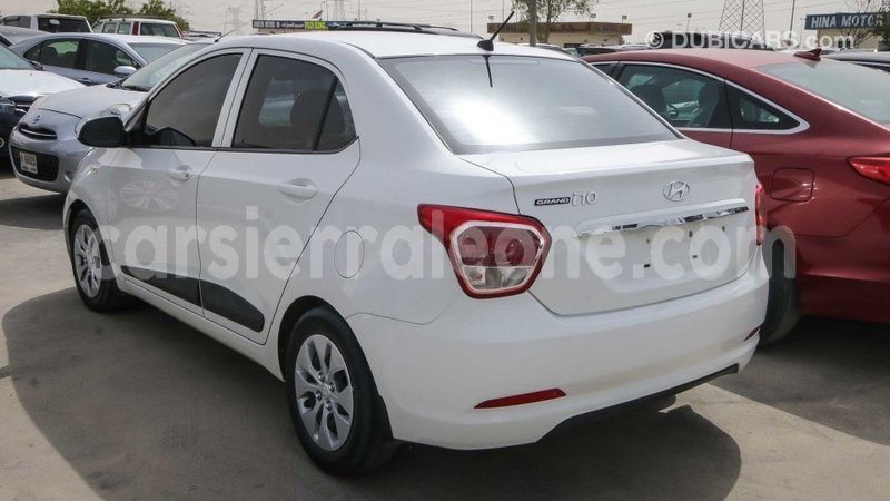 Big with watermark hyundai i10 kailahun import dubai 4929