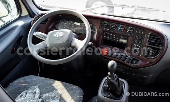 Buy Import Hyundai Accent Beige Car in Import - Dubai in Kailahun Buy Import Hyundai Accent Beige Car in Import - Dubai in Kailahun