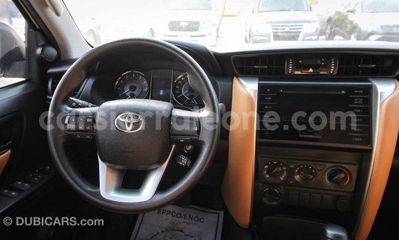 Buy Import Toyota Fortuner White Car in Import - Dubai in Kailahun Buy Import Toyota Fortuner White Car in Import - Dubai in Kailahun