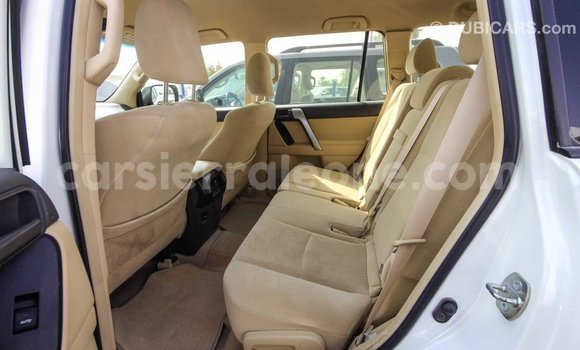 Acheter Import Voiture Toyota Prado Blanc à Import - Dubai, Kailahun Acheter Import Voiture Toyota Prado Blanc à Import - Dubai, Kailahun