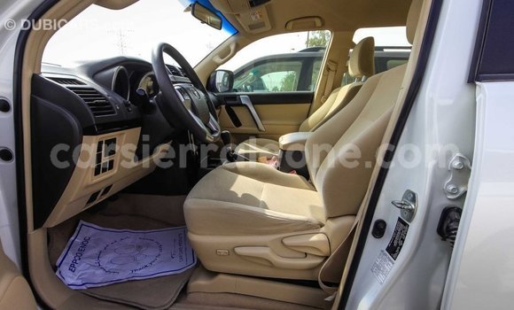 Acheter Import Voiture Toyota Prado Blanc à Import - Dubai, Kailahun Acheter Import Voiture Toyota Prado Blanc à Import - Dubai, Kailahun