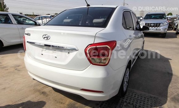 Acheter Import Voiture Hyundai i10 Blanc à Import - Dubai, Kailahun Acheter Import Voiture Hyundai i10 Blanc à Import - Dubai, Kailahun