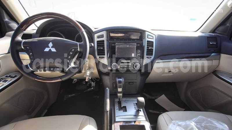 Big with watermark mitsubishi pajero kailahun import dubai 4946