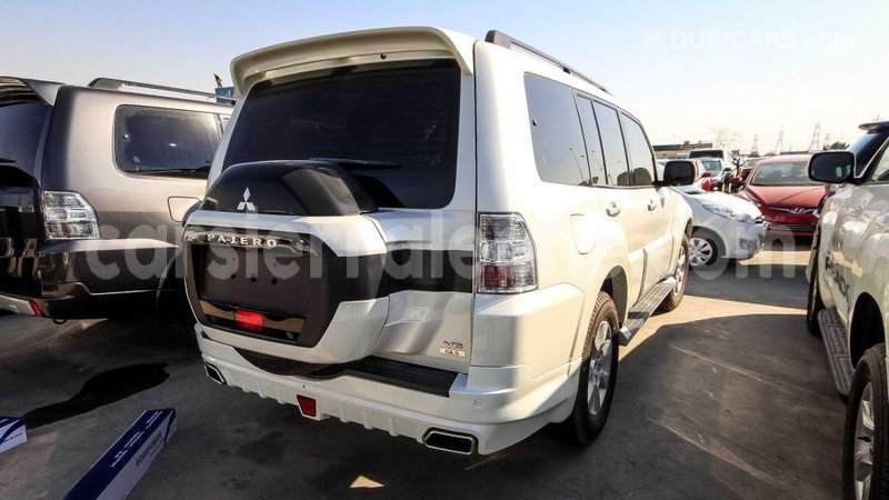 Big with watermark mitsubishi pajero kailahun import dubai 4946