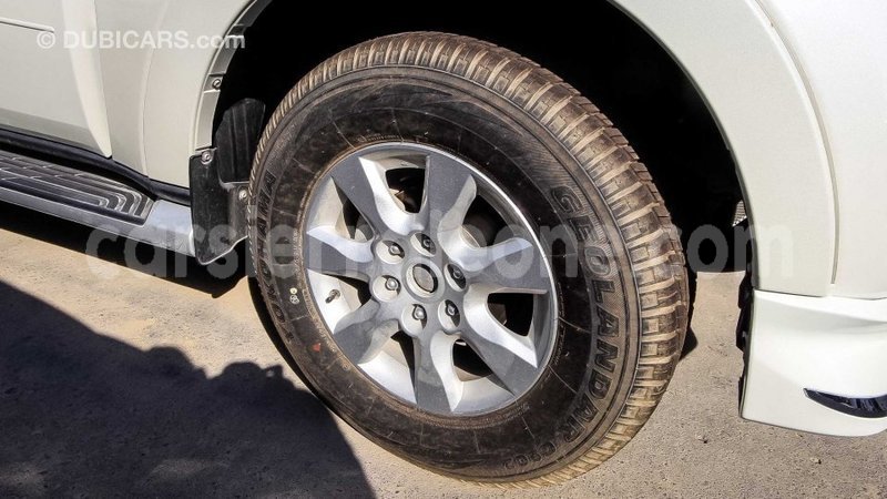 Big with watermark mitsubishi pajero kailahun import dubai 4946