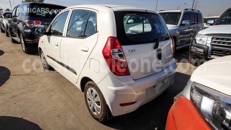 Big with watermark hyundai i10 kailahun import dubai 4947